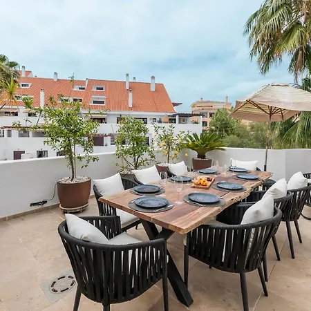 3 Bdrm Spacious Penthouse W/ 2 Pools & Bbq 马尔韦利亚