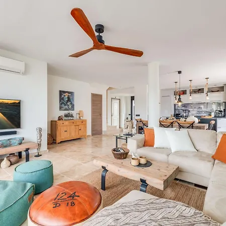 公寓 3 Bdrm Spacious Penthouse W/ 2 Pools & Bbq 马尔韦利亚